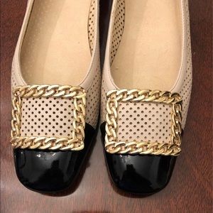 Stuart Weitzman flats